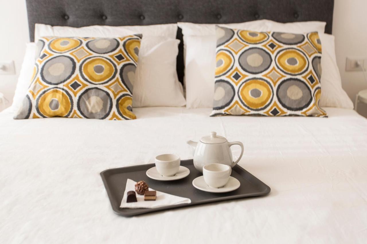 Dimora Toledo Apartment Napoli Ngoại thất bức ảnh